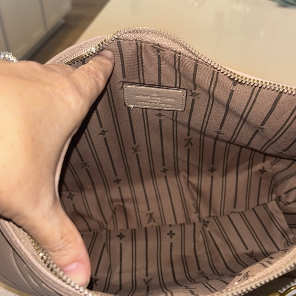 Designer inspired Taupe Shoulder Bag - Picture 3 of 6